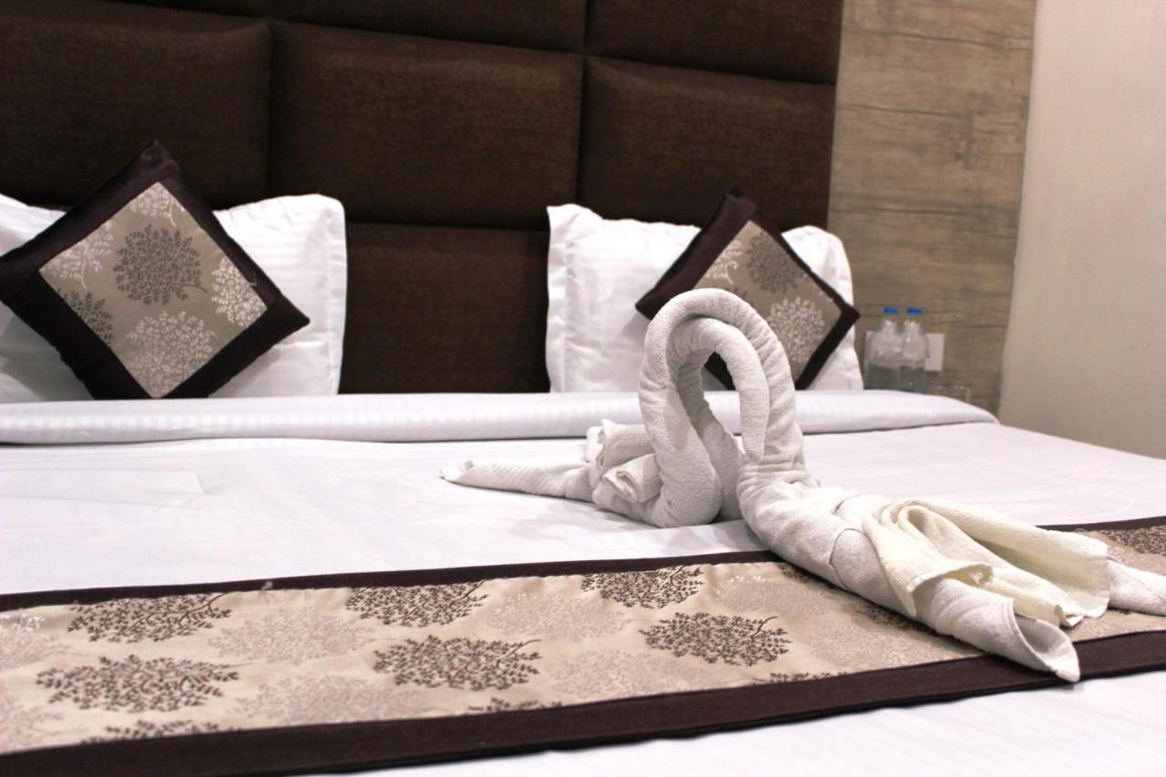 Shree Krishna Hotels Amritsar Dış mekan fotoğraf