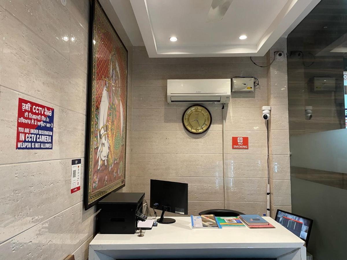 Shree Krishna Hotels Amritsar Dış mekan fotoğraf